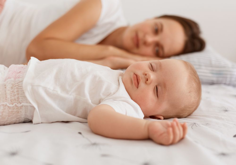Read more about the article Hogyan működik a babák alvása?